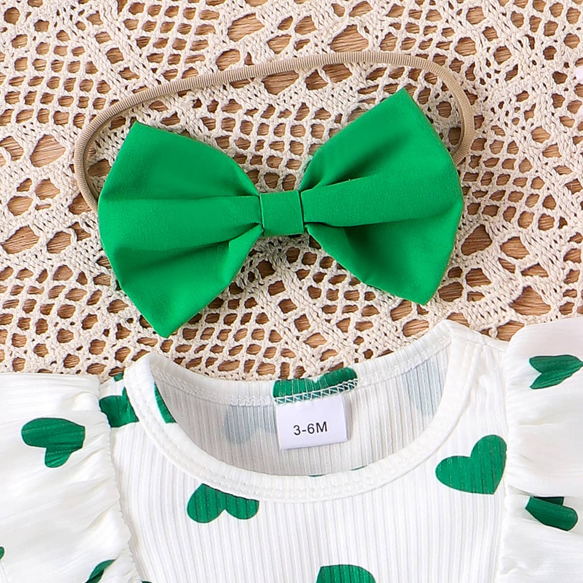 2pcs Baby Heart Print Ruffled Faux-two Bow Front Dress Set: Green / 6-9M
