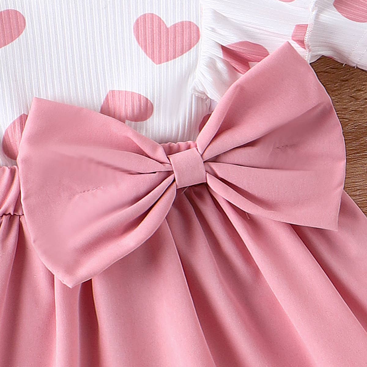 2pcs Baby Heart Print Ruffled Faux-two Bow Front Dress Set: Green / 6-9M