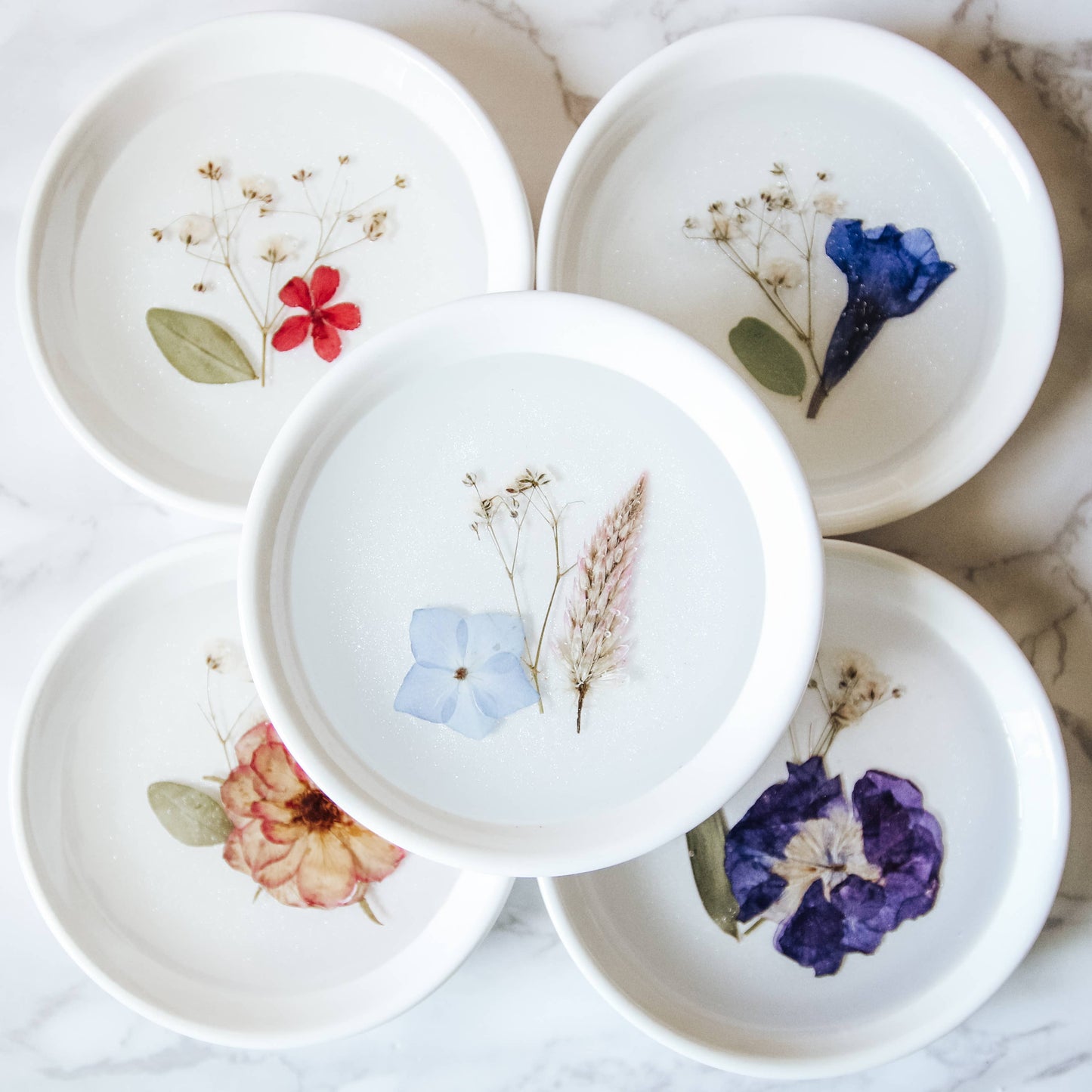 Pressed Flower & Botanical Ceramic Trinket Dish (Assorted): Assorted Florals with Gold Flakes
