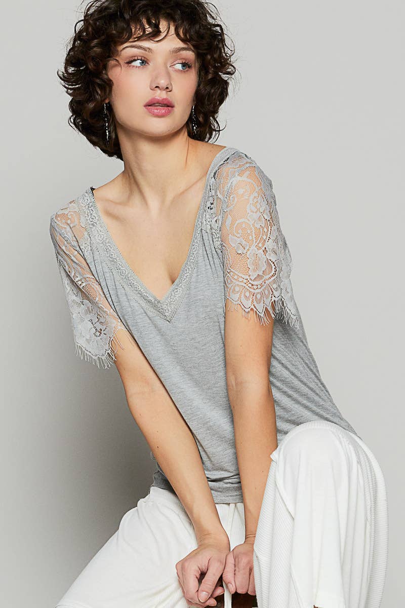 1/2 lace sleeve v-neck tee SALE: IVORY / S