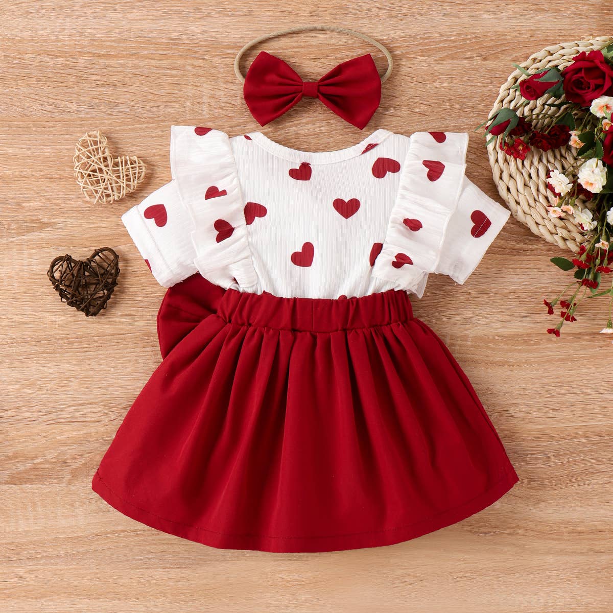 2pcs Baby Heart Print Ruffled Faux-two Bow Front Dress Set: Green / 6-9M