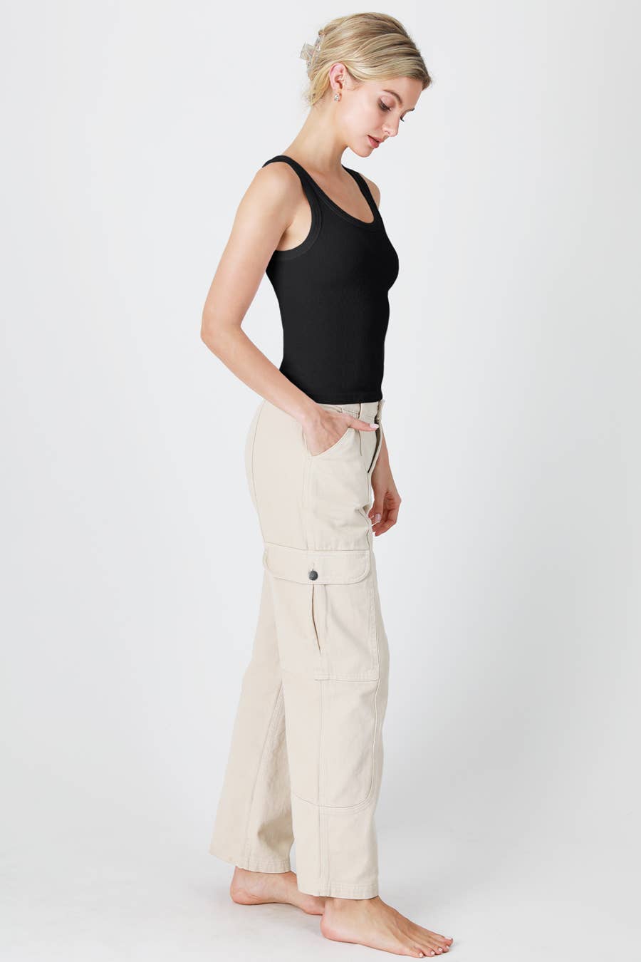 NS8216 - Reversible Ribbed Tank Top: 7 White