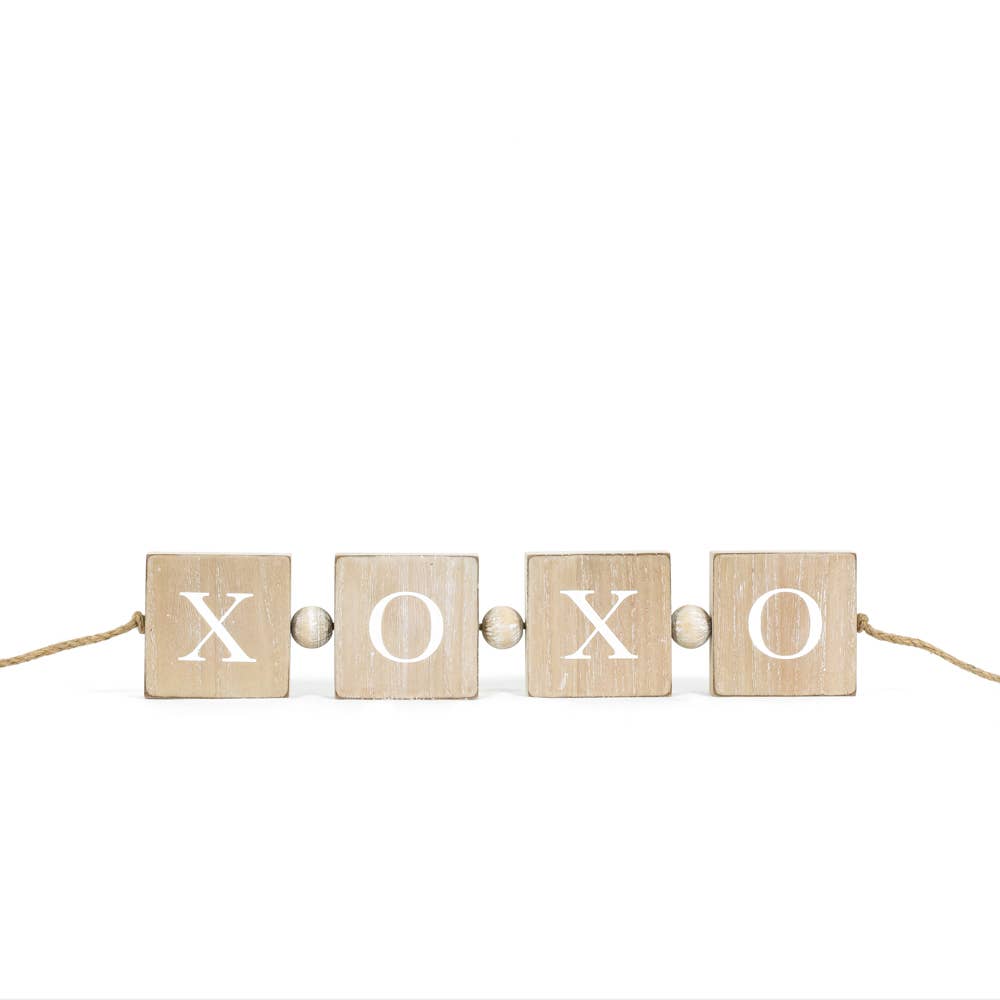 11836 - 16x3 rvs wood blocks (LOVE/XO) Valentine Everyday