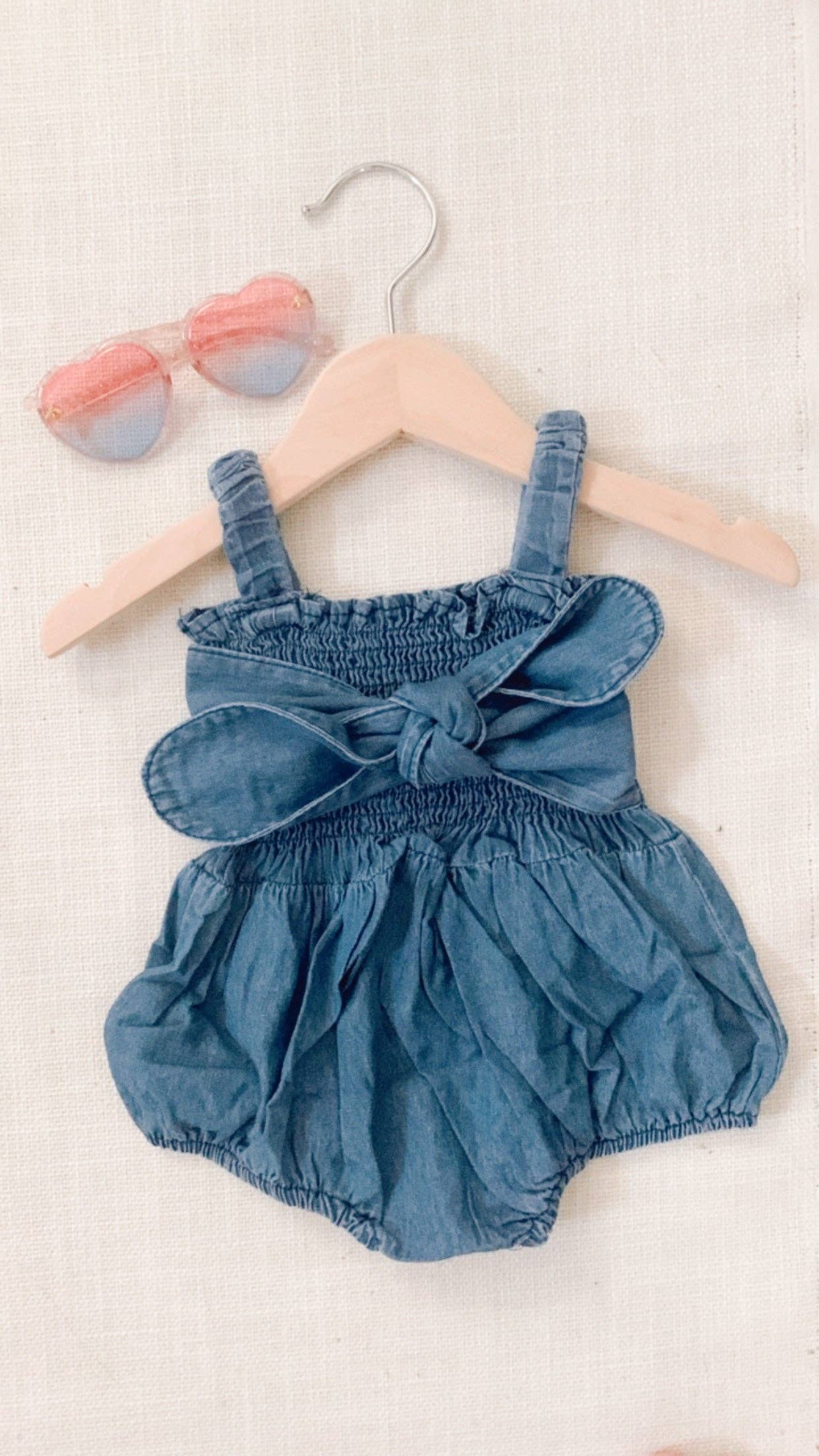 Denim Bow Romper: 6-12m