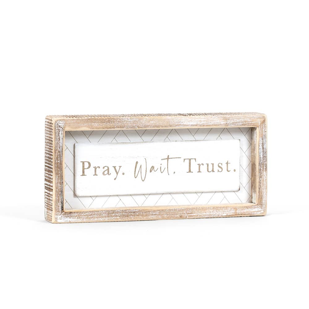11862 - 10x4 wood frame sign PRAY Sympathy Bereavement Gift