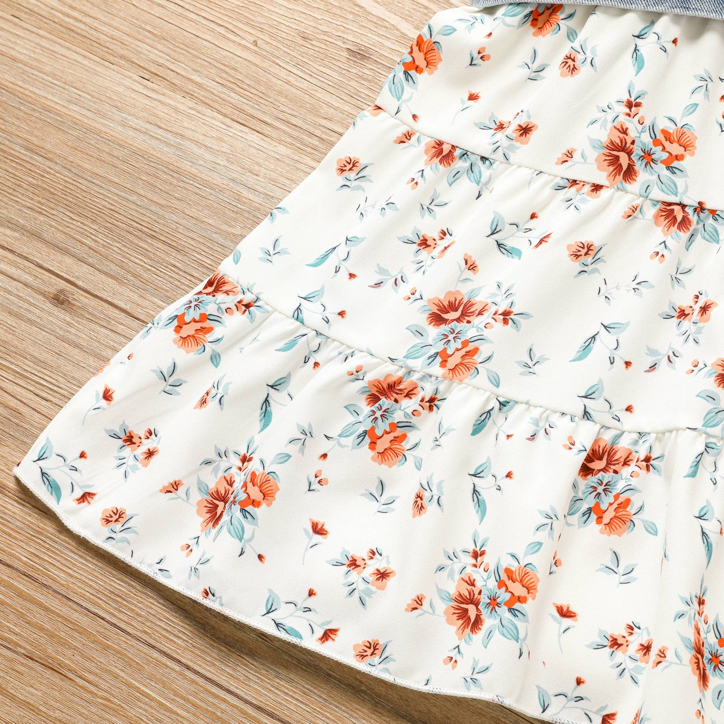 2pcs Toddler Girl Sweet Denim Vest and Floral Dress Set: Blue / 2 Years