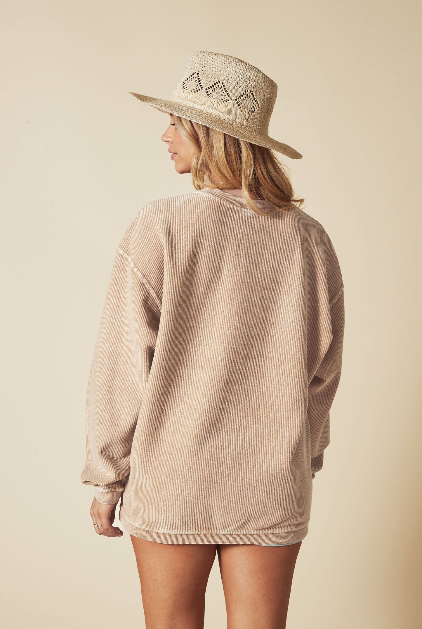 XOXO Thermal Vintage Pullover: XL / LATTE